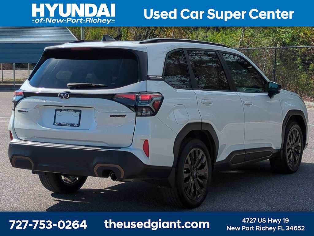 Used 2025 Subaru Forester Sport w/ Popular Package #1 AWD/4WD image 5