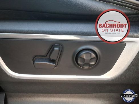 Used 2021 RAM 1500 Laramie w/ Night Edition image 27