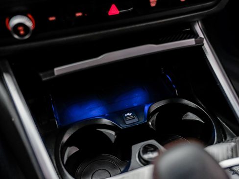 Used 2024 BMW M2 RWD image 65