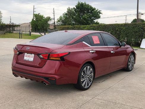 Certified 2024 Nissan Altima 2.5 SL FWD image 5