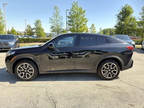 Used 2025 BMW X2 xDrive28i AWD/4WD image 6