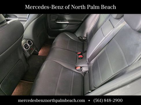 Used 2022 Mercedes-Benz C 300 Sedan image 14