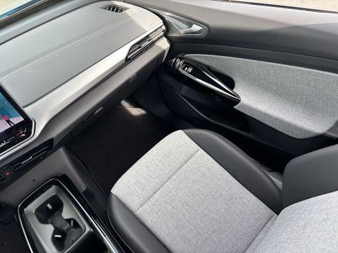 New 2026 Volkswagen ID.4 Pro image 13