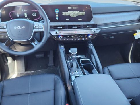 New 2025 Kia Telluride EX w/ EX Captain's Chair Package image 13