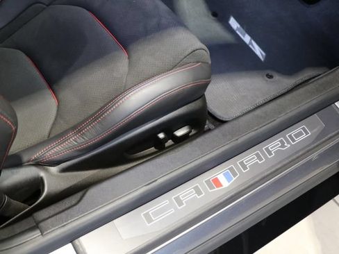 Used 2021 Chevrolet Camaro ZL1 RWD image 10