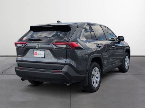 Certified 2025 Toyota RAV4 LE FWD image 5