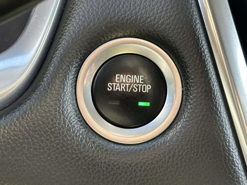 Certified 2021 Chevrolet Traverse LS image 18