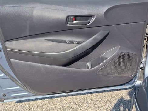 Used 2022 Toyota Corolla LE FWD image 18