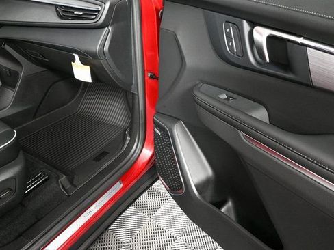 New 2026 Buick Enclave Preferred w/ Power Package image 25