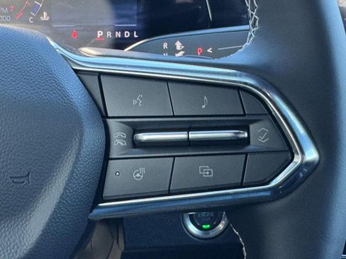 New 2026 Chevrolet Traverse LT image 14