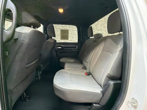 Used 2024 RAM 2500 Big Horn AWD/4WD image 13