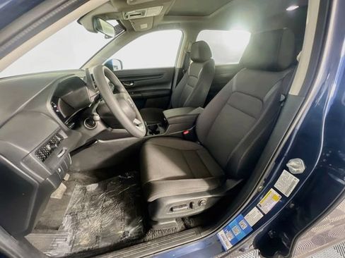 Used 2025 Honda CR-V EX image 10