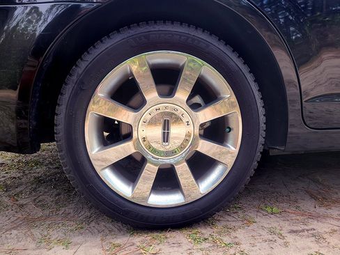 Used 2007 Lincoln MKZ image 9