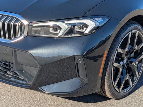 New 2026 BMW 330i xDrive Sedan w/ M Sport Package image 9