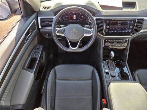 Used 2022 Volkswagen Atlas SE image 13