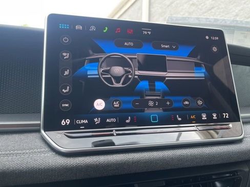 New 2026 Volkswagen Tiguan S FWD image 17