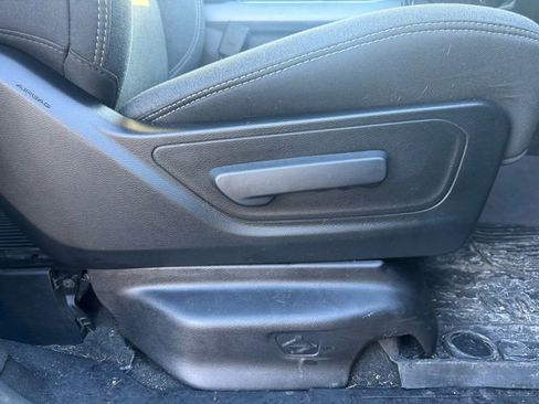 Used 2020 RAM 1500 Big Horn image 7