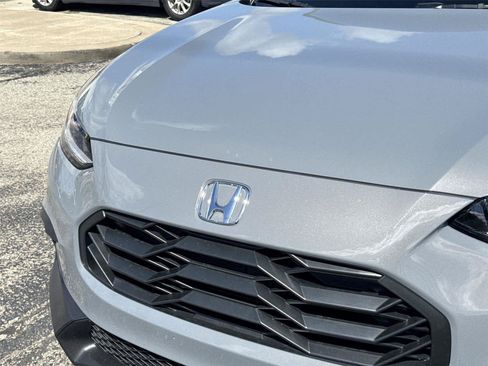 Used 2027 Honda HR-V Sport image 10