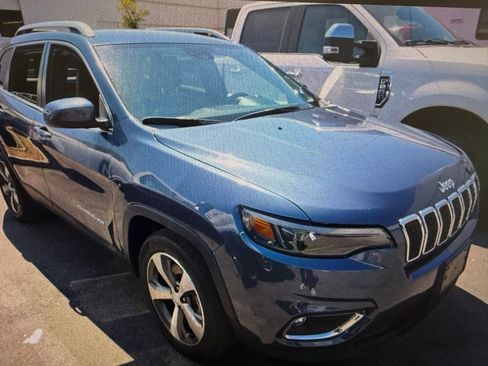 Used 2020 Jeep Cherokee Limited w/ Advanced Safety Group image 5