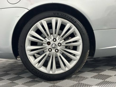 Used 2010 Jaguar XK Coupe image 40