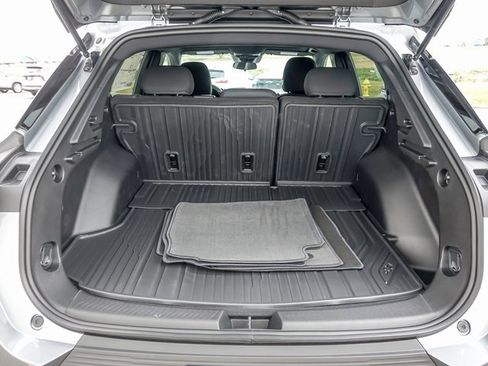 New 2026 Chevrolet Equinox EV LT w/ Comfort Package image 8