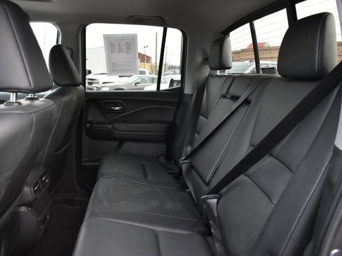 Used 2025 Honda Ridgeline RTL image 12
