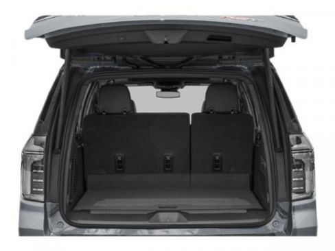 Used 2025 Chevrolet Suburban RST w/ Comfort Package image 10