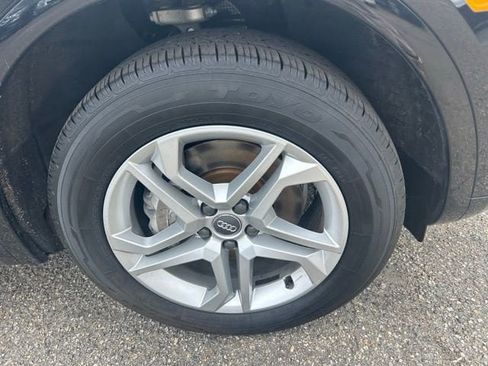 Used 2018 Audi Q5 2.0T Premium AWD/4WD image 2