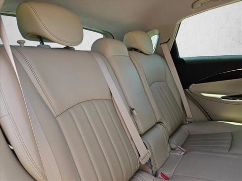 Used 2016 INFINITI QX50 2WD w/ Premium Plus Package image 21