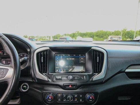 Used 2018 GMC Terrain SLE w/ Driver Convenience Package AWD/4WD image 24