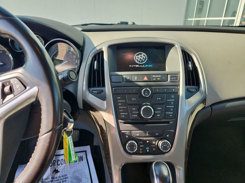 Certified 2014 Buick Verano Convenience FWD image 19