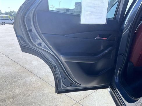 Used 2023 MAZDA CX-30 AWD 2.5 S w/ Preferred Package image 18