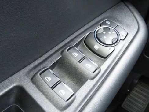 Certified 2024 Ford Edge SEL image 29