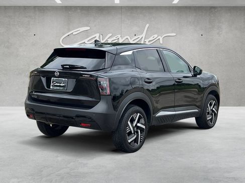 Certified 2025 Nissan Kicks SV FWD image 16