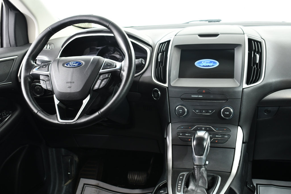 Used 2016 Ford Edge SEL w/ Equipment Group 201A AWD/4WD image 8