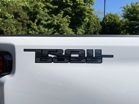 Used 2025 Chevrolet Silverado 2500 LT w/ Trail Boss Package AWD/4WD image 44
