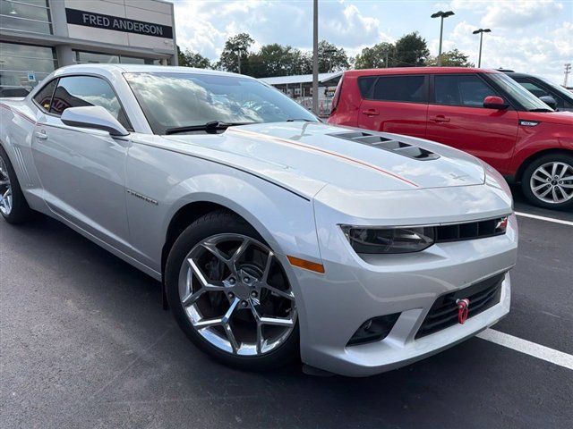 Used 2015 Chevrolet Camaro SS w/ RS Package RWD image 4