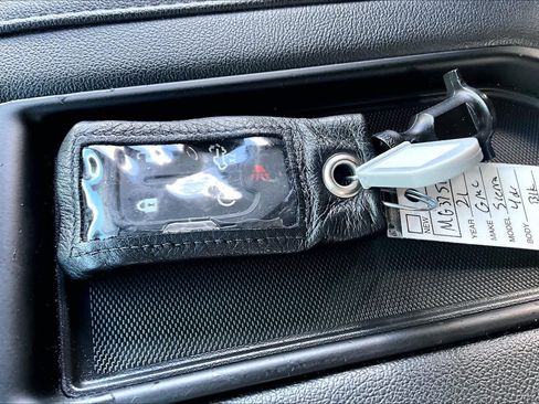 Used 2021 GMC Sierra 1500 SLT image 15