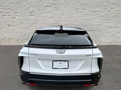 New 2025 Cadillac Lyriq Luxury