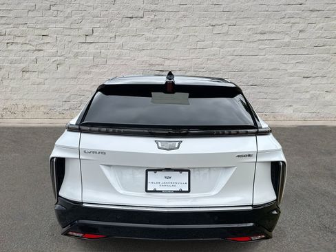 New 2025 Cadillac Lyriq Luxury image 4