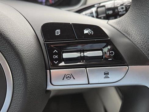 Used 2022 Hyundai Tucson SEL FWD image 17