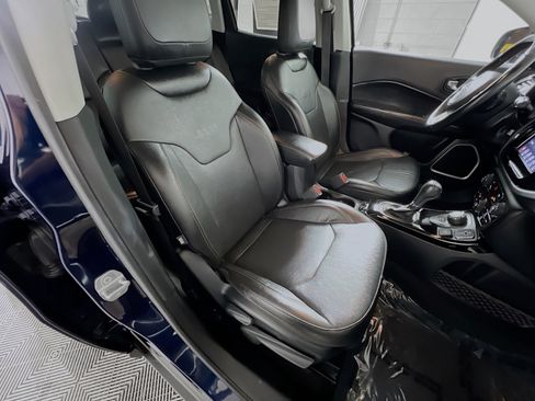 Used 2021 Jeep Compass Limited image 31