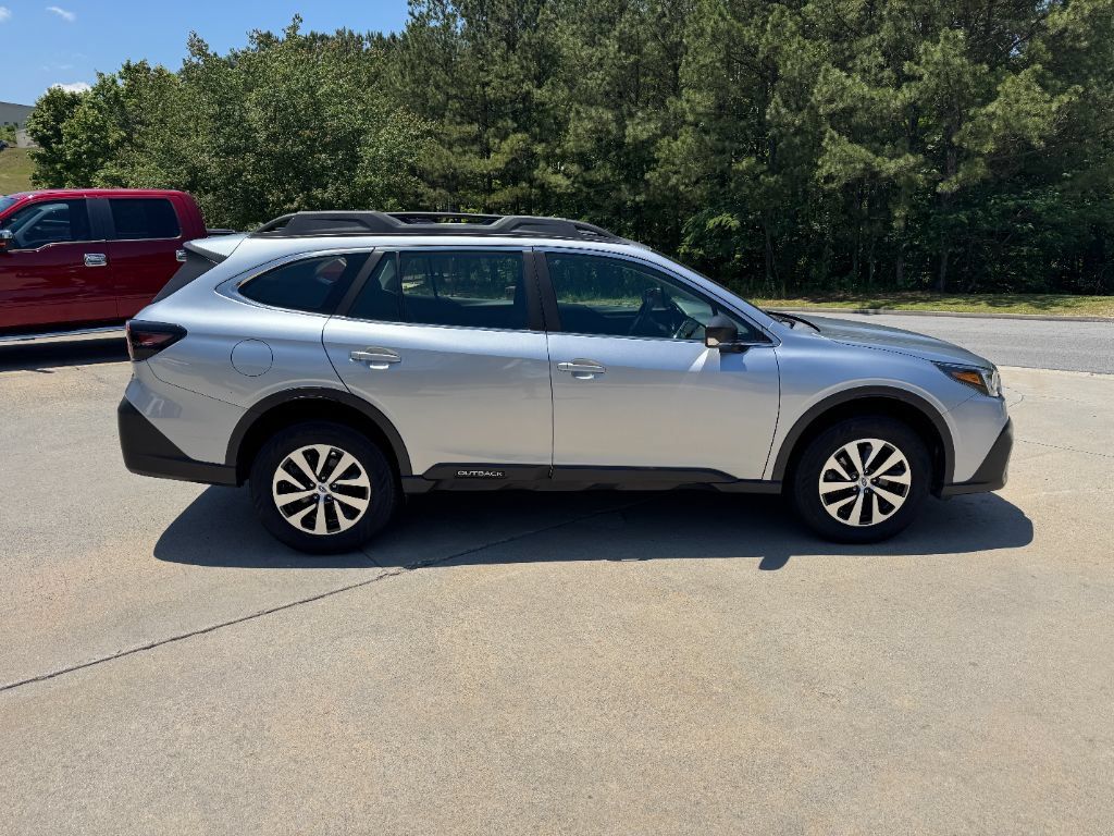 Used 2021 Subaru Outback AWD/4WD image 6