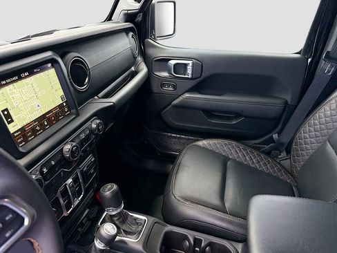 Used 2023 Jeep Wrangler Unlimited Sahara AWD/4WD image 26