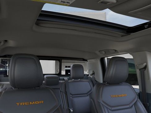 New 2026 Ford Maverick Tremor image 13