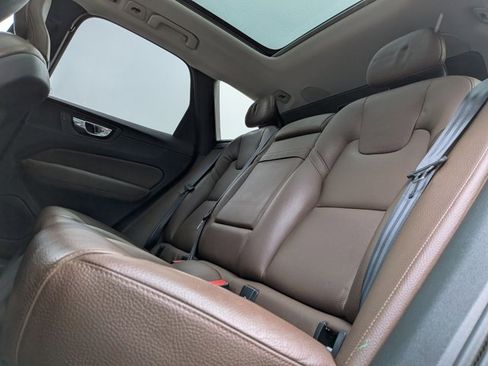 Used 2019 Volvo XC60 T5 Inscription w/ Protection Package Premier image 21