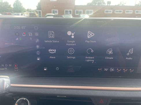 Used 2024 Buick Envision Sport Touring image 21