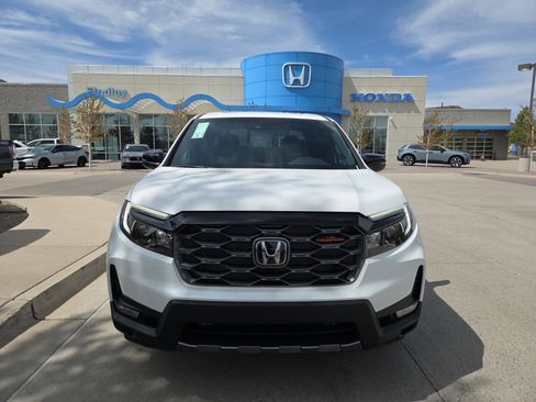 New 2025 Honda Ridgeline TrailSport image 2