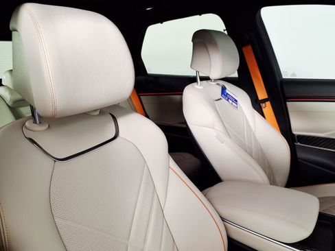 Certified 2026 Genesis GV70 3.5T Sport Prestige image 10