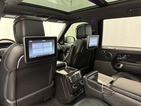 Used 2018 Land Rover Range Rover Long Wheelbase Autobiography AWD/4WD image 9